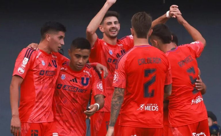 Empate Amargo para Universidad de Chile frente a Audax Italiano: Problemas en el Mediocampo y Urgente Necesidad de Refuerzos 2025-03-17T12:09:35.000Z.jpg