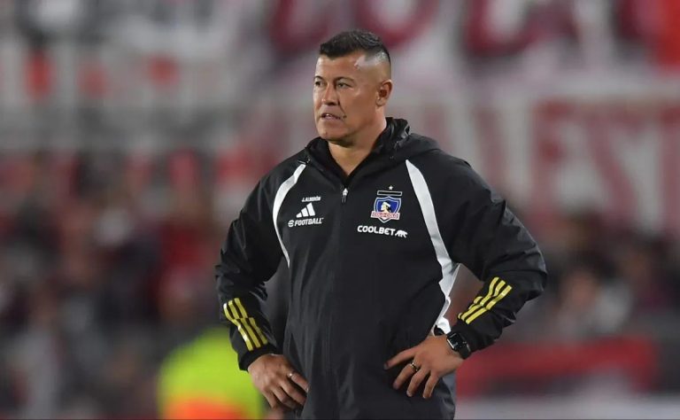 Colo Colo listo para enfrentar a Racing, Fortaleza y Atlético Bucaramanga en el desafiante Grupo E de la Copa Libertadores 2025 bajo la dirección de Jorge Almirón 2025-03-18T06:44:05.000Z.jpg