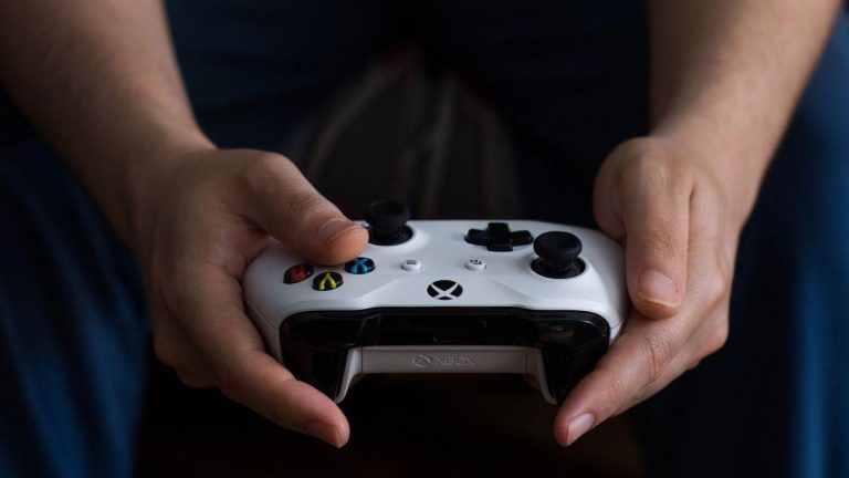 Debate Intenso: La Vulnerabilidad de Colecciones Digitales en Xbox Reaviva la Controversia Juegos Físicos vs. Digitales 2025-03-18T19:44:35.000Z.jpg