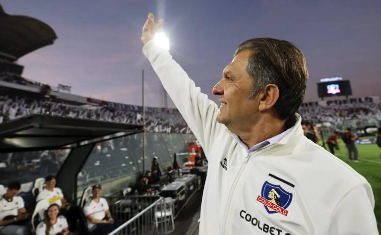 Colo Colo listo para enfrentar a Racing, Fortaleza y Atlético Bucaramanga en la Copa Libertadores 2025: preparación y apoyo de hinchas asegurados 2025-03-19T19:46:33.000Z.jpg