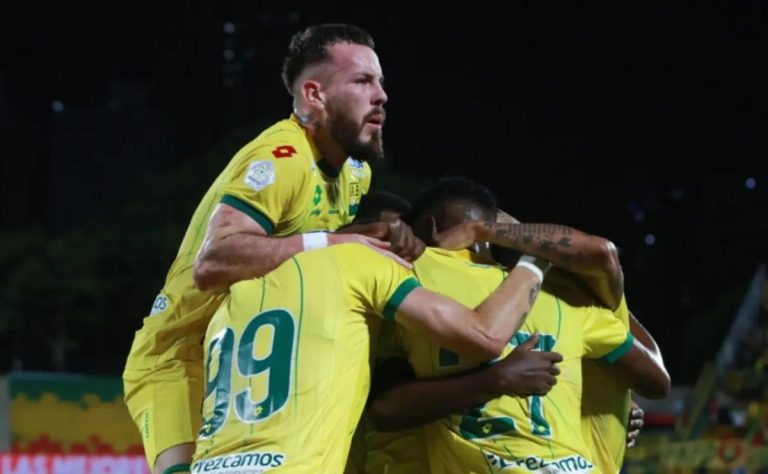 Colo Colo Debuta en la Copa Libertadores 2025 Frente a un Atlético Bucaramanga en Búsqueda de Redención: Desafío y Oportunidad para el Cacique en Colombia 2025-03-20T11:15:24.000Z.jpg