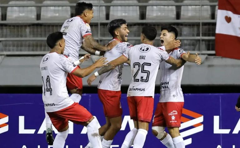 Felipe Yáñez, el talento desechado por Colo Colo, brilla en Copa Chile 2025 con Unión La Calera y profundiza la crisis de Universidad Católica 2025-03-22T18:53:00.000Z.jpg