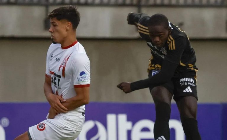 Manley Clerveaux brilla en su debut con Colo Colo: el joven talento haitiano deslumbra en la victoria ante Unión San Felipe 2025-03-24T00:07:48.000Z.jpg