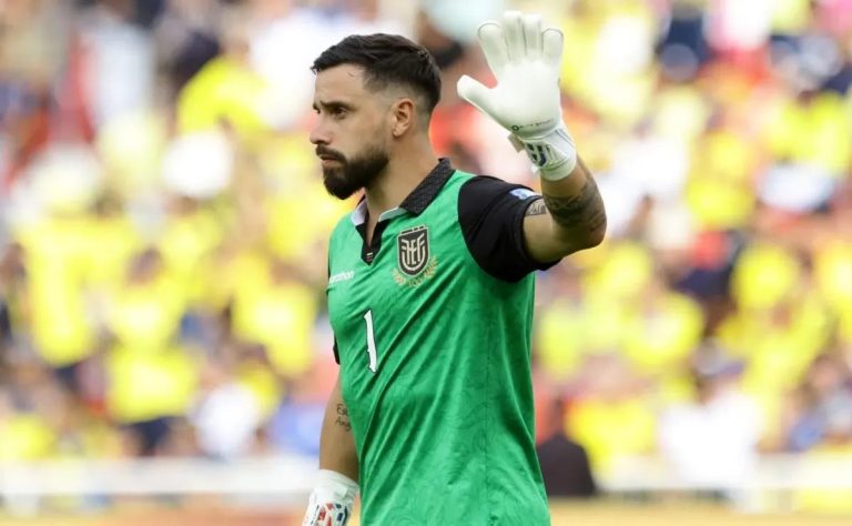 Hernán Galíndez regresa a Chile en medio de la controversia: el duelo crucial entre la Selección Chilena y Ecuador por las Eliminatorias Mundial 2026 elevan la tensión en el Estadio Nacional 2025-03-25T14:19:06.000Z.jpg