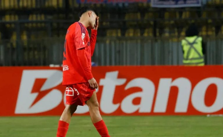 Universidad de Chile sufre controversial derrota ante Everton: polémica por expulsión injusta impacta su desempeño en el Campeonato Nacional 2025 2025-03-28T10:46:57.000Z.jpg