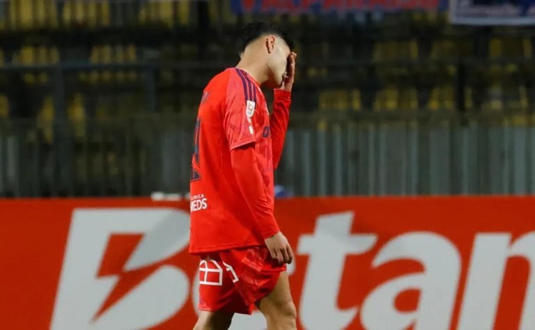 Crisis en Universidad de Chile: Desafíos en el Campeonato 2025 y Esperanza en Guerrero para la Libertadores 2025-03-28T14:01:18.000Z.jpg