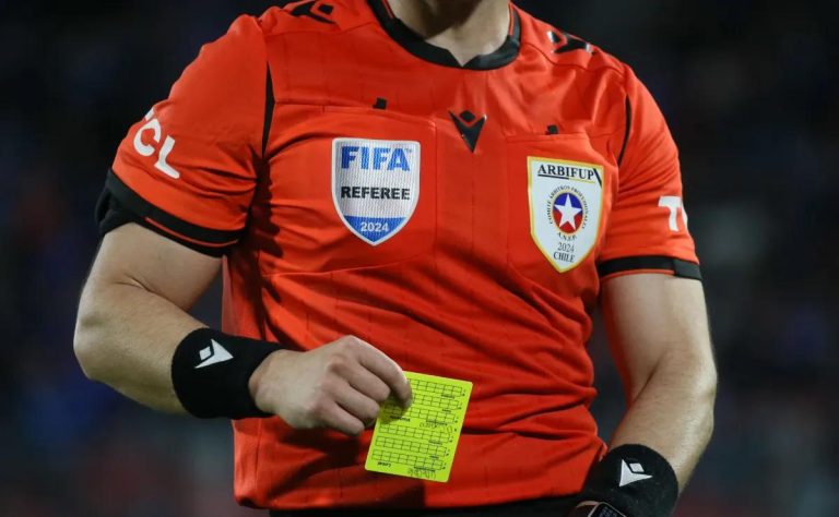 Martín Gálvez critica al arbitraje por trato desfavorable hacia Universidad de Chile tras polémica expulsión en partido contra Everton 2025-03-29T21:26:39.000Z.jpg