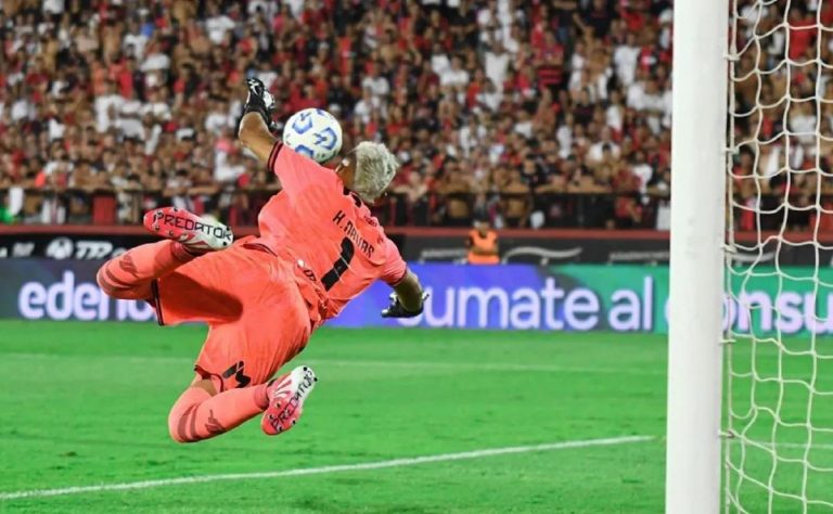 Colo Colo debuta en la Copa Libertadores 2025 con dudas en el arco y el recuerdo de Keylor Navas como fichaje estrella no concretado 2025-03-31T03:07:50.000Z.jpg