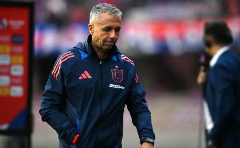 Universidad de Chile se juega su futuro en la Copa Libertadores 2025: un desafío crucial contra Botafogo que podría definir el destino de Gustavo Álvarez 2025-03-31T17:31:18.000Z.jpg