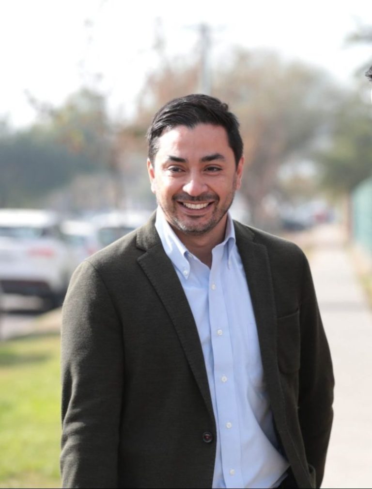 Diputado Carter (IND-PRep) pide al Mineduc informar número de estudiantes sin matrícula en Distrito 12 Diputado Cárter