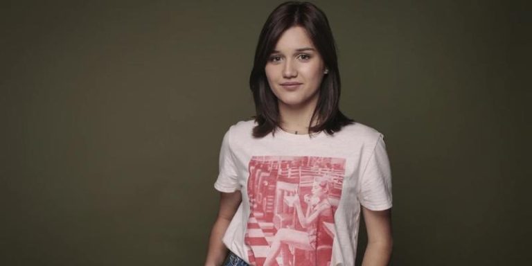Fernanda Finsterbusch destaca el sesgo en las teleseries de las 15:00 horas y su impacto en la televisión chilena 2025-03-28T18:18:35.000Z.jpg