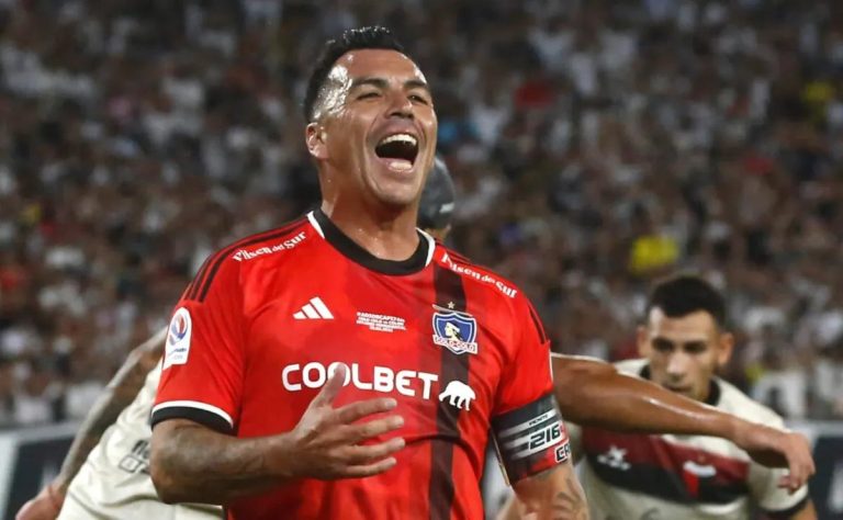 Esteban Paredes revela su inédito y profundo vínculo con Colo Colo: una vida en blanco y negro llena de pasión y lealtad 2025-04-01T23:56:28.000Z.jpg
