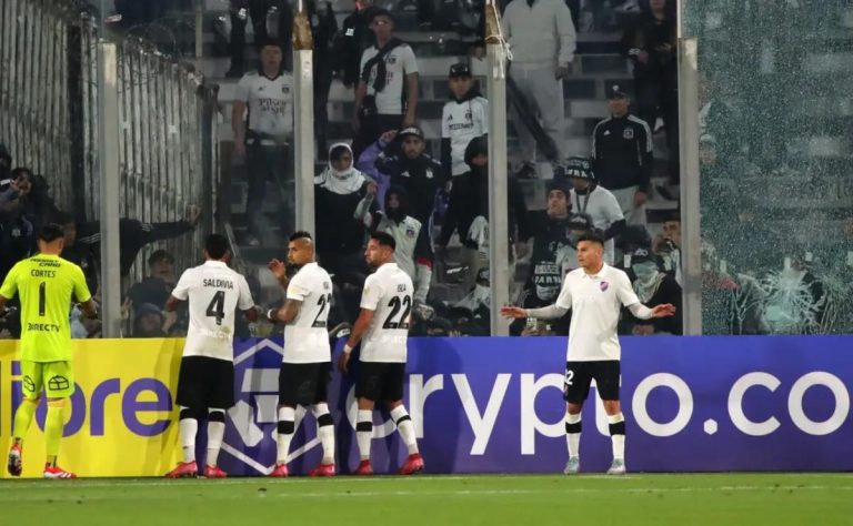 Escandaloso Final en Copa Libertadores: Tragedia y Suspensión del Colo Colo vs Fortaleza tras Incidentes Fatales en el Estadio Monumental 2025-04-11T02:53:49.000Z.jpg