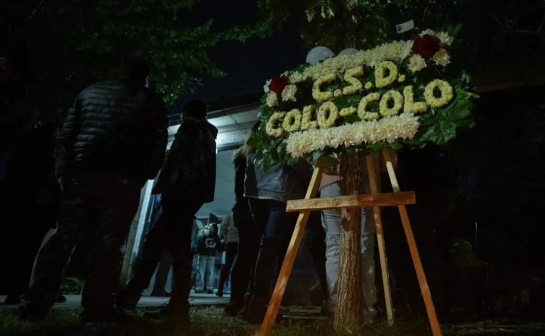 Colo Colo en Luto: Solidaridad Ante la Tragedia del Estadio Monumental y Suspensión del Superclásico 2025-04-13T18:48:24.000Z.jpg