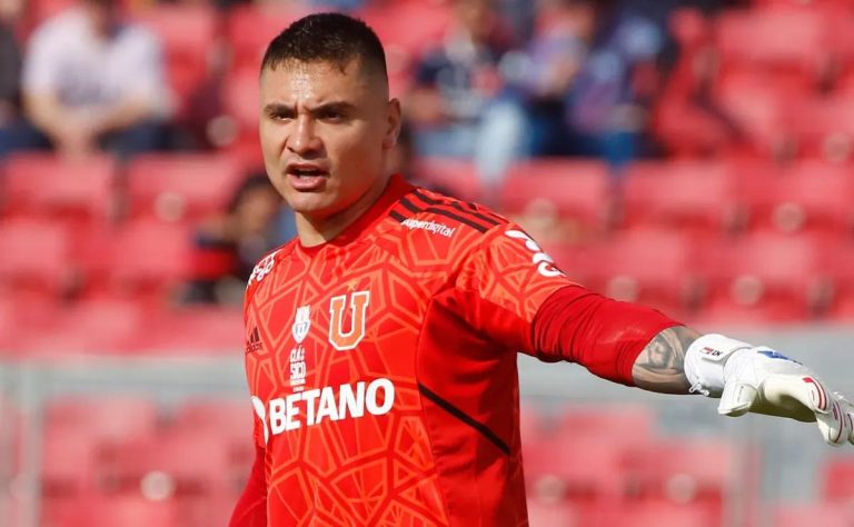 Cristóbal Campos sella su amor eterno por Universidad de Chile con emotivo tatuaje y conmueve a hinchas 2025-04-16T00:34:35.000Z.jpg