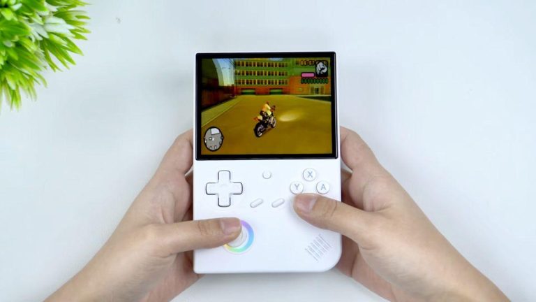 Análisis Completo de la Anbernic RG40XXV: La Revolución de las Consolas Retro con Toques Modernos y Asequibles en AliExpress España 2025-04-16T04:00:09.000Z.jpg