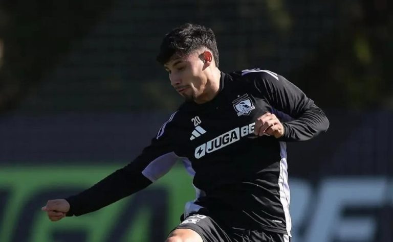 Colo Colo arrasa 6-1 a Santiago Morning en amistoso, preparándose para la Copa Libertadores tras reciente tragedia 2025-04-16T23:09:49.000Z.jpg