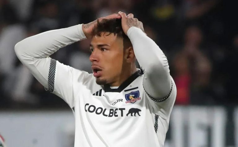 Universidad de Chile en el Ojo del Huracán: Superclásico Suspendido, Críticas por Provocación de Saldivia y la Tensión en el Fútbol Chileno 2025-04-17T11:42:52.000Z.jpg