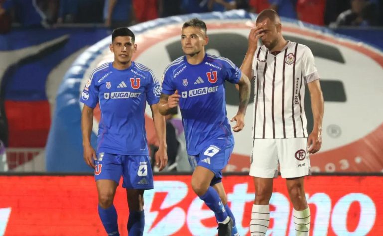 Universidad de Chile triunfa 3-1 sobre Deportes La Serena y avanza en el Campeonato Nacional 2025 2025-04-17T23:57:45.000Z.jpg