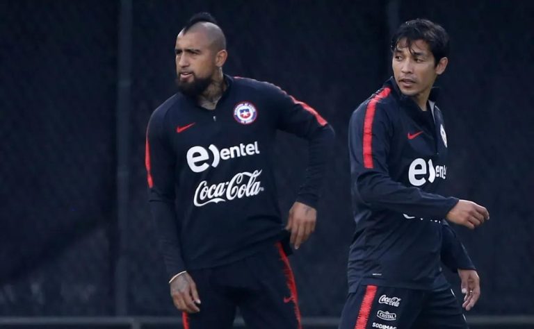 Colo Colo Celebra 100 Años: Nostalgia y Éxito en el Centenario del ‘Eterno Campeón’ con Recuerdos de Ricardo Dabrowski 2025-04-18T23:03:34.000Z.jpg