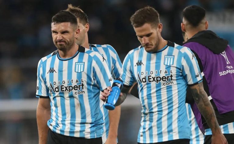 Colo Colo y Racing Club Listos para un Crucial Enfrentamiento en la Copa Libertadores 2025: Desafíos y Detalles del Partido en el Estadio Monumental 2025-04-20T17:40:49.000Z.jpg