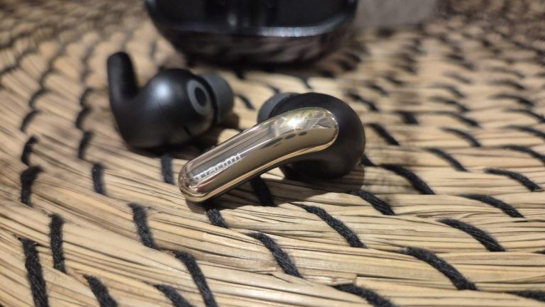 Revolución en el Audio Inalámbrico: Descubre los Xiaomi Buds 5 Pro WiFi, los Primeros Auriculares con Conectividad WiFi para Sonido Superior Sin Cortes 2025-04-22T05:25:03.000Z.jpg