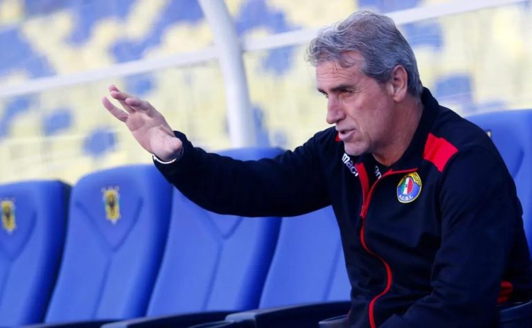 Universidad de Chile brilla en la Copa Libertadores 2025: Gustavo Álvarez impulsa su resurgimiento hacia el liderazgo 2025-04-22T11:16:48.000Z.jpg
