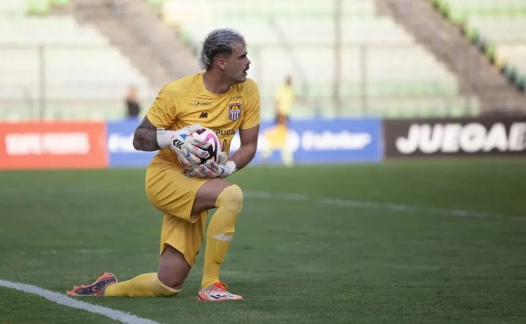 Lucas Bruera comparte sus reflexiones sobre la seguridad y el estilo de vida en Carabobo antes del enfrentamiento con Universidad de Chile en la Copa Libertadores 2025-04-22T17:17:34.000Z.jpg