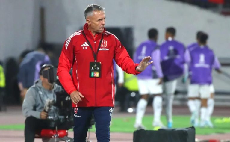 Universidad de Chile afianza su liderazgo en el Grupo A de la Copa Libertadores tras empate con Carabobo bajo la lluvia 2025-04-23T19:02:07.000Z.jpg