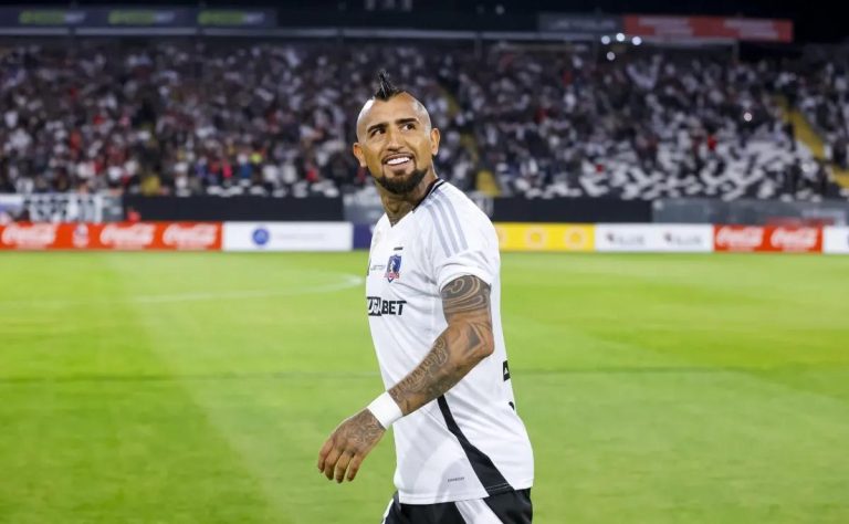 Reducción de aforo para Colo Colo vs Coquimbo Unido: La contundente reacción de Arturo Vidal y la importancia del apoyo de los 30 mil hinchas en el Estadio Monumental. 2025-04-24T01:59:04.000Z.jpg