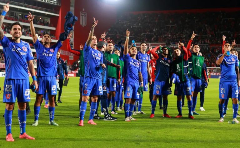 Universidad de Chile Imparable en la Copa Libertadores 2025: El Sueño de la Gloria Eterna Sigue Vivo Tras Empate con Carabobo FC 2025-04-24T20:58:20.000Z.jpg