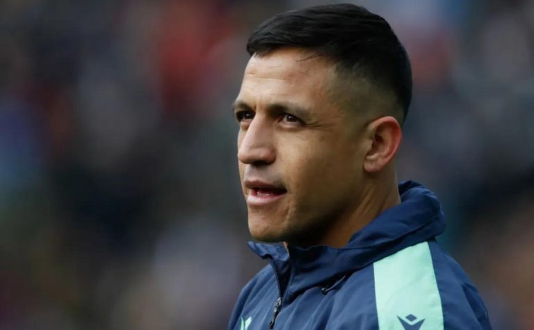 Alexis Sánchez a Universidad de Chile: Rumores de un Fichaje Estelar que Aumentan Expectativas en el Club 2025-04-25T03:06:09.000Z.jpg