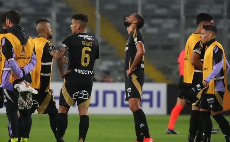 Colo Colo vs Coquimbo Unido: Cambios Clave en la Formación y Ausencia de Tomás Alarcón Marcan el Duelo de la Liga Primera 2025 2025-04-25T22:14:28.000Z.jpg