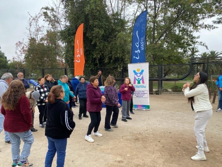 La Pintana da inicio a caminatas para adultos mayores con apoyo de ISA Vías Ruta del Maipo