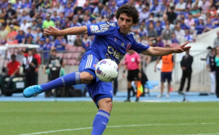 Mathías Corujo y su Gol Inolvidable en el Clásico Universitario: Recuerdos que Resuenan Antes del Enfrentamiento en la Liga de Primera 2025 2025-05-02T12:46:23.000Z.jpg