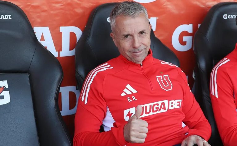 Universidad de Chile enfrenta a Estudiantes sin Charles Aránguiz: Gonzalo Montes toma el relevo en la Copa Libertadores 2025-05-07T14:59:16.000Z.jpg