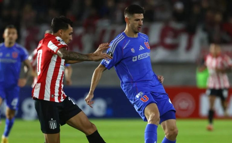 Universidad de Chile enfrenta a Estudiantes de La Plata en un duelo decisivo por la Copa Libertadores 2025 que define su futuro 2025-05-07T16:23:21.000Z.jpg