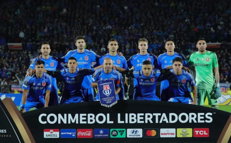 Universidad de Chile sufre dolorosa derrota 3-0 ante Estudiantes sin Charles Aránguiz, comprometiendo su camino en la Copa Libertadores 2025-05-08T02:52:22.000Z.jpg