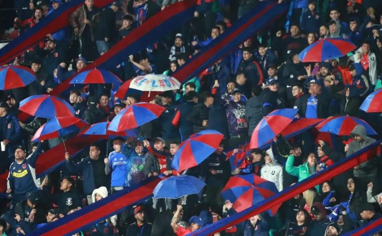 Universidad de Chile brilla con goleada 5-1 a Huachipato y la visita de René Puente en el Estadio Nacional 2025-05-19T00:18:24.000Z.jpg