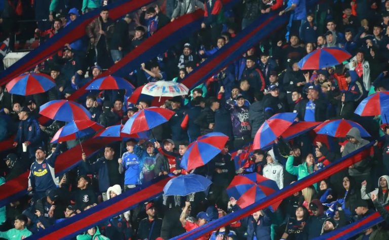 Universidad de Chile enfrentará a Deportes Limache con masivo apoyo de hinchada en el Estadio Lucio Fariña: Preparativos y objetivos clave para la U en el torneo nacional y Copa Libertadores 2025-05-20T19:37:07.000Z.jpg