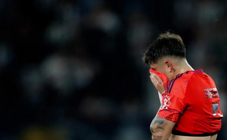 Universidad de Chile enfrenta semanas decisivas en Liga, Copa Chile y Sudamericana: un desafío para el liderazgo de Gustavo Álvarez 2025-05-28T19:56:41.000Z.jpg
