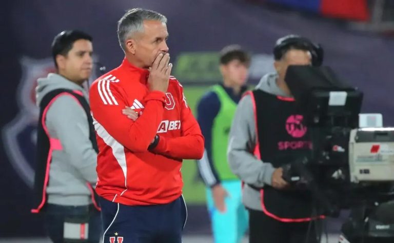 Universidad de Chile Busca Redención en Liga Nacional tras Salida de Copa Libertadores: Claves para el Éxito ante O’Higgins y Futuro del Equipo Azul bajo Gustavo Álvarez 2025-05-30T17:50:11.000Z.jpg