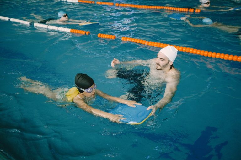 ¡Atención Puente Alto! Mañana comienzan las inscripciones para cursos de natación en piscina temperada
