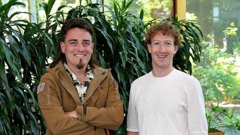 Meta y Palmer Luckey se Unen para Desarrollar Gafas de Realidad Aumentada Militar: Innovación Tecnológica y Alianza Estratégica para Reemplazar HoloLens. 2025-05-30T06:46:04.000Z.jpg