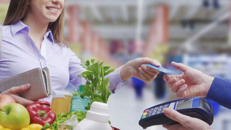 Alerta en Supermercados: La Estafa del Timo de la Tarjeta Blanca Acecha a los Consumidores en España y Europa 2025-05-30T16:00:03.000Z.jpg