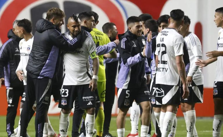 Colo Colo asegura un triunfo ajustado ante Unión La Calera, pero genera dudas sobre su desempeño en la Liga de Primera 2025 2025-06-03T03:55:02.000Z.jpg