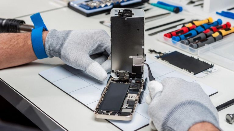 Detención de Técnico de Reparación de Móviles en Valladolid por Acceso Ilegal a Datos Privados: La Importancia de Proteger Tu Información Personal 2025-06-15T18:34:57.000Z.jpg