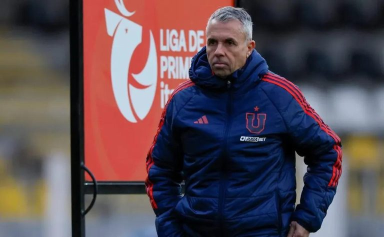 Universidad de Chile cae ante Coquimbo Unido: Gustavo Álvarez admite errores y llama a la calma tras derrota en la Liga de Primera 2025-06-15T22:09:26.000Z.jpg