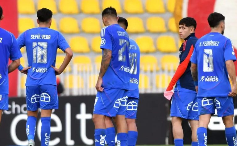 Crisis en Universidad de Chile: Gustavo Álvarez Identifica el Punto de Inflexión en la Racha Negativa y Propone Medidas para la Recuperación del Equipo 2025-06-16T14:55:49.000Z.jpg