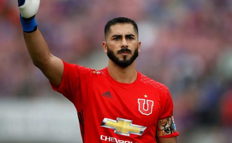 Universidad de Chile busca resurgir: Inspirador mensaje de Johnny Herrera antes del crucial partido contra Deportes Iquique 2025-06-20T21:47:28.000Z.jpg